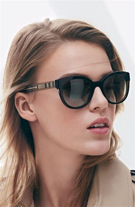 burberry sonnenbrille rot|Women’s Designer Sunglasses .